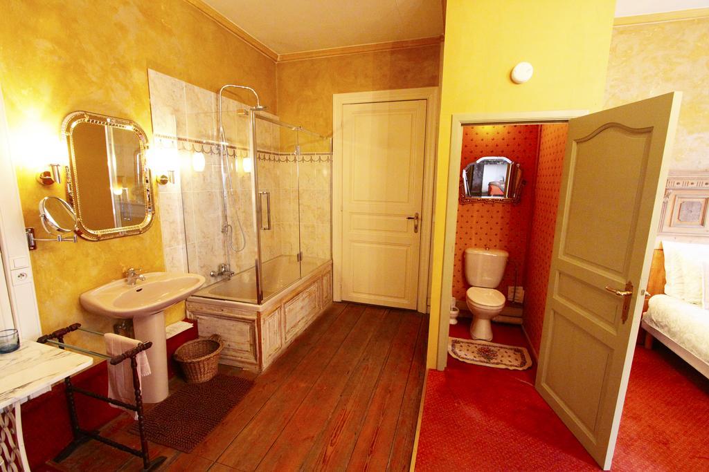ברוז' Home Fleuri Guesthouse חדר תמונה